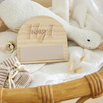 Boho Baby | "Today I" Reusable Wooden Milestone Arch
