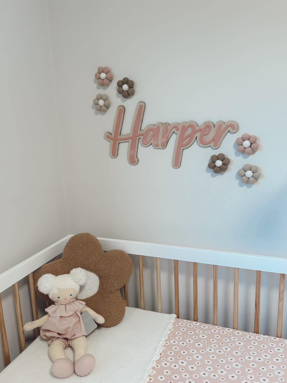 Pom-Pom Felt Daisies