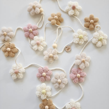 Daisy Chain Bunting ~ Custom Design