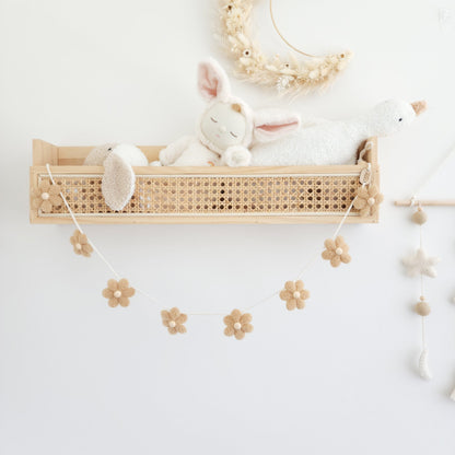 Daisy Chain Bunting ~ All Natural