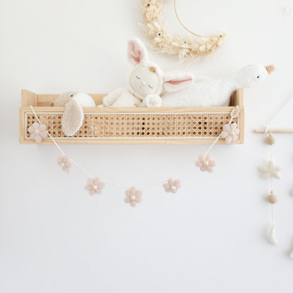 Daisy Chain Bunting ~ All Natural